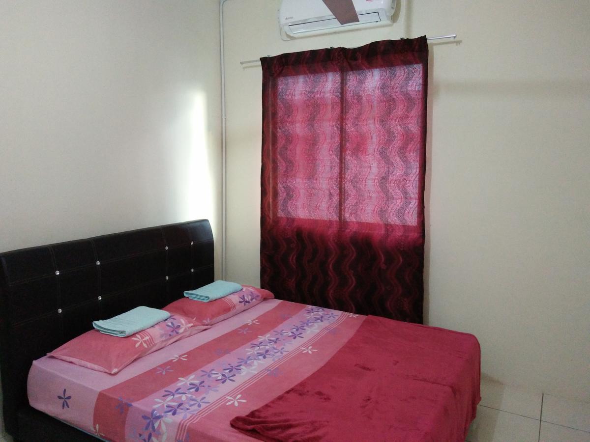 Sarinas Homestay Semporna Exterior foto
